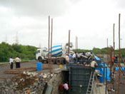 Precast fence pouring - AFTEC AFTEC Proprietary Forming Equipment provides for the efficient casting of multiple Combo-Cast™ fence units with identical texture and design on both sides of the precast fence, drastically reducing the labor and working area required.
